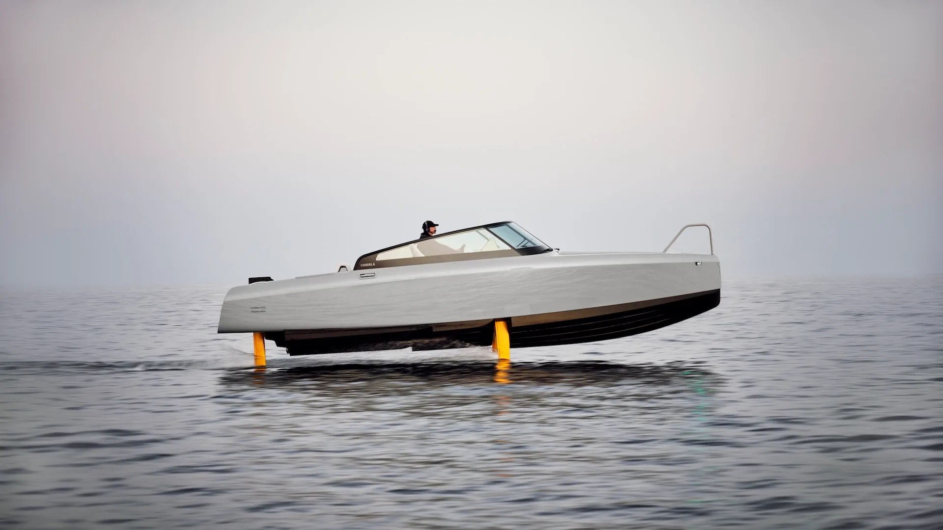 CANDELA C-8 Polestar Edition leisure boat